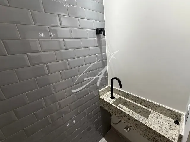Sobrado 3 quartos e 4 banheiros, à venda, no bairro Vila Carrão em São Paulo