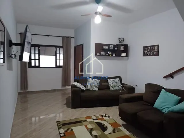 Sobrado 3 quartos e 3 banheiros, à venda, no bairro Residencial Mombaça I em Pindamonhangaba