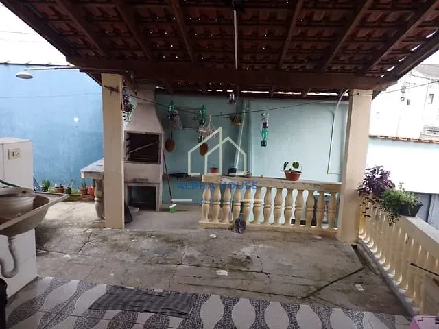 Sobrado 3 quartos e 3 banheiros, à venda, no bairro Residencial Mombaça I em Pindamonhangaba