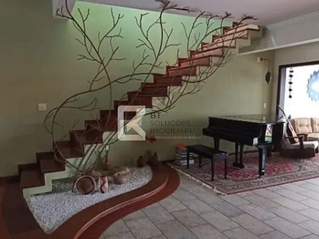 Sobrado com 673m² 4 quartos e 6 banheiros, à venda, no bairro Village Terras de Indaiá em Indaiatuba