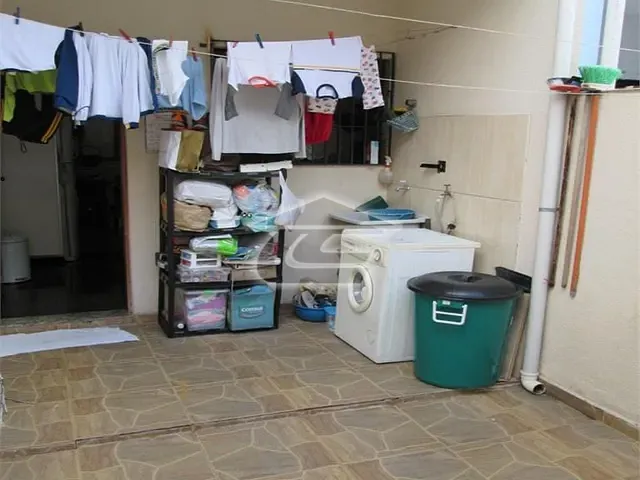 Sobrado com 160m² 3 quartos e 2 banheiros, à venda, no bairro Jardim Hercilia em São Paulo