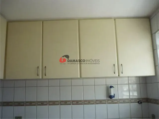 Sobrado com 518m² 3 quartos e 1 banheiro, à venda, no bairro Caxingui em São Paulo