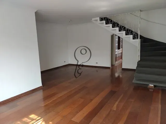 Sobrado 4 quartos e 4 banheiros, para alugar, no bairro Mirandópolis em São Paulo