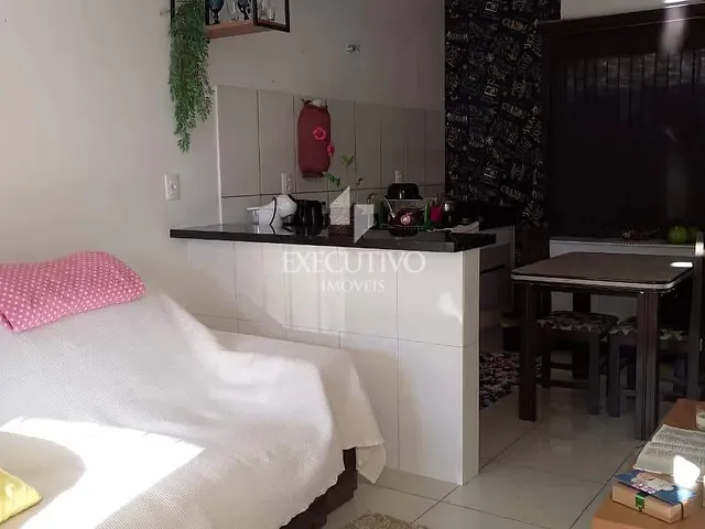 Sobrado 2 quartos e 2 banheiros, para alugar, no bairro São Caetano em Arroio do Meio