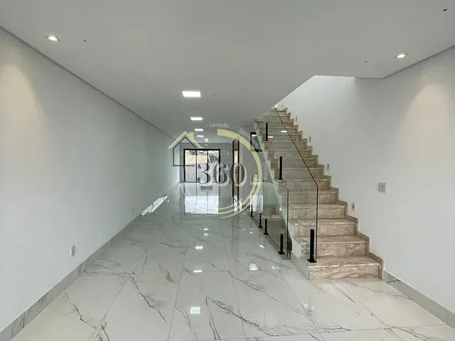 Sobrado com 230m² 3 quartos e 5 banheiros, à venda, no bairro Vila São Geraldo em São Paulo