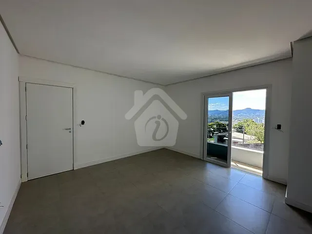 Sobrado 3 quartos e 1 banheiro, à venda, no bairro Languiru em Teutônia