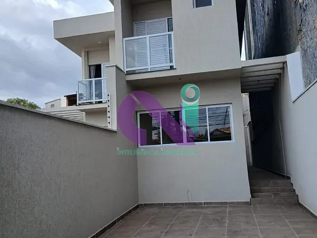 Sobrado com 125m² 4 quartos e 2 banheiros, à venda, no bairro Bela Vista em Osasco