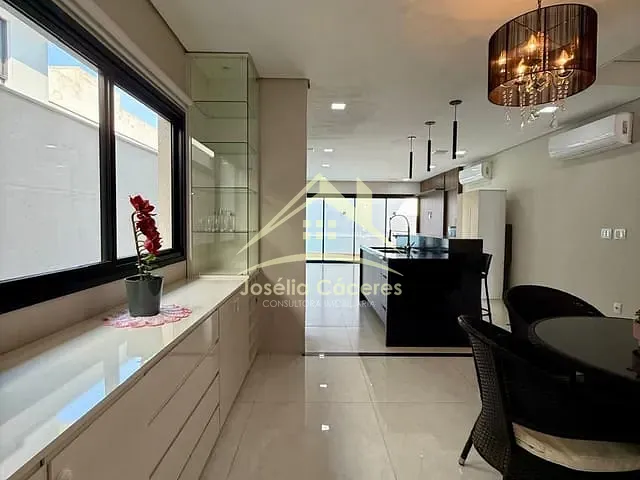 Sobrado com 300m² 4 quartos e 5 banheiros, à venda, no bairro Condomínio Belvedere II em Cuiabá