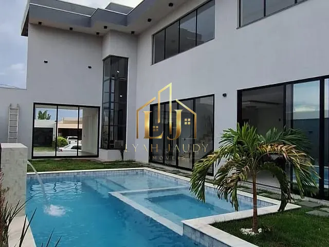 Casa com 471m² 4 quartos e 5 banheiros, à venda, no bairro Ribeirão do Lipa em Cuiabá