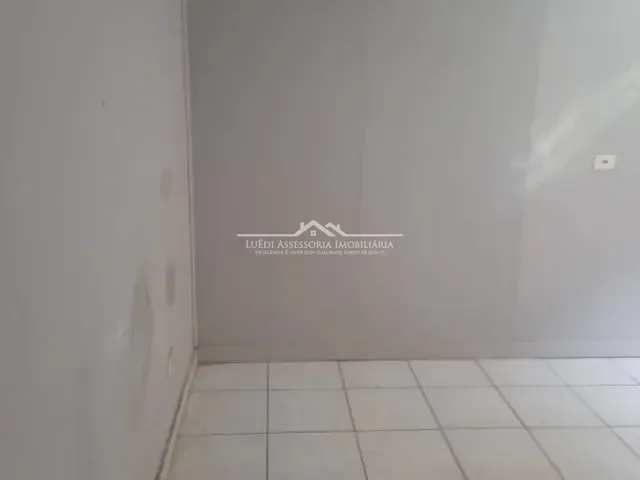 Sobrado 3 quartos e 2 banheiros, à venda, no bairro Jardim da Laranjeira (Zona Leste) em São Paulo