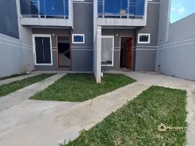 Sobrado com 73m² 2 quartos e 1 banheiro, à venda, no bairro Sítio Cercado em Curitiba