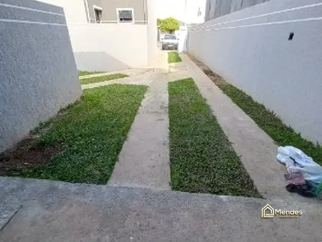 Sobrado com 73m² 2 quartos e 1 banheiro, à venda, no bairro Sítio Cercado em Curitiba