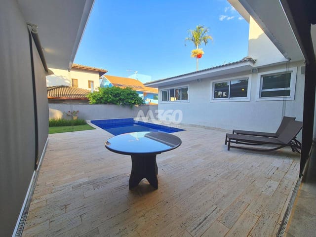 Sobrado com 650m² 4 quartos e 5 banheiros, à venda, no bairro Cidade Vera Cruz - Jardins Viena em Aparecida de Goiânia