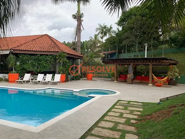 Casa com 3300m² 5 quartos e 6 banheiros, à venda, no bairro Paião em Guararema