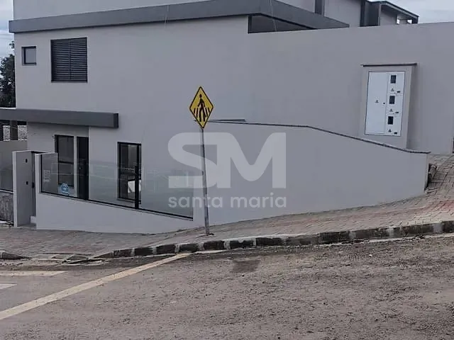 Sobrado com 153m² 3 quartos e 2 banheiros, à venda, no bairro Esplanada em Chapecó