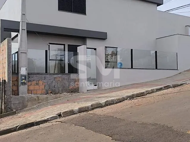 Sobrado com 153m² 3 quartos e 2 banheiros, à venda, no bairro Esplanada em Chapecó