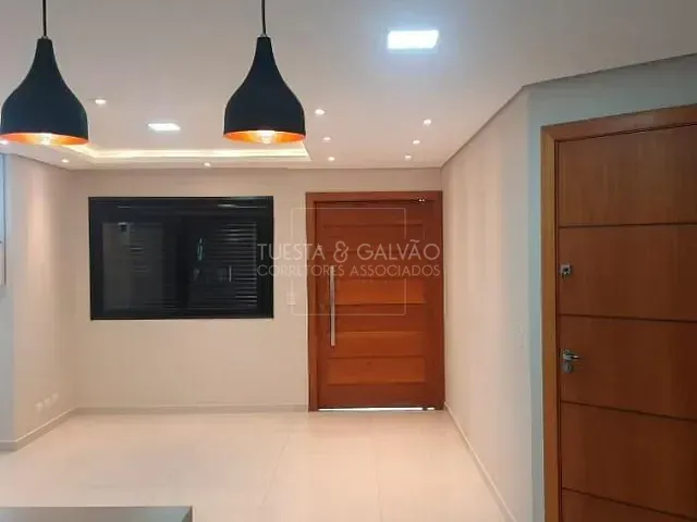 Sobrado com 201m² 3 quartos e 3 banheiros, à venda, no bairro Tingui em Curitiba