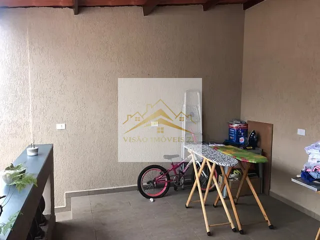 Sobrado com 200m² 3 quartos e 2 banheiros, à venda, no bairro Cidade Continental em São Paulo