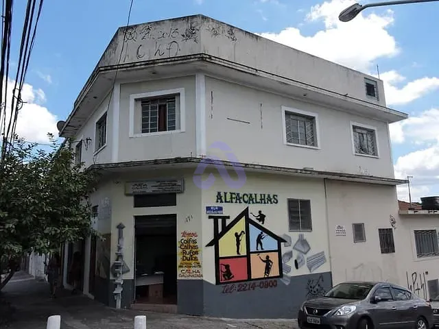 Sobrado com 300m² 5 quartos e 3 banheiros, à venda, no bairro Vila Paranaguá em São Paulo