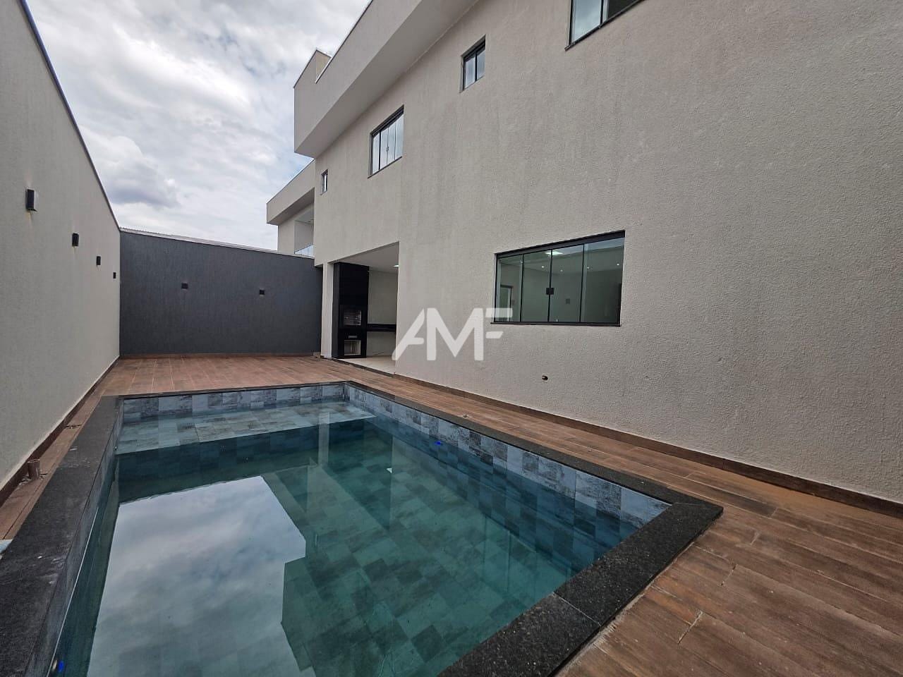 Sobrado à venda com 3 quartos, 270m² - Foto 3