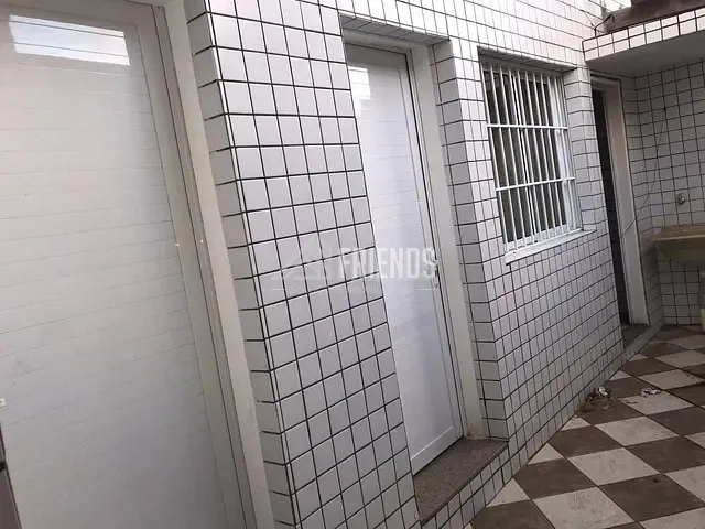 Sobrado com 145m² 2 quartos e 2 banheiros, para alugar, no bairro Vila Gomes Cardim em São Paulo