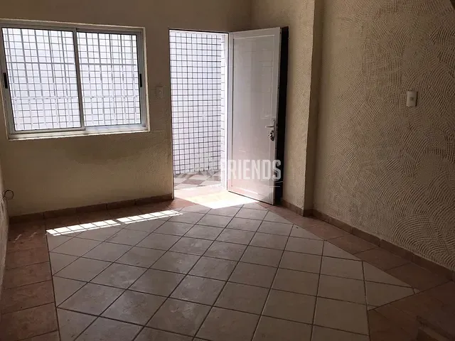 Sobrado com 145m² 2 quartos e 2 banheiros, para alugar, no bairro Vila Gomes Cardim em São Paulo