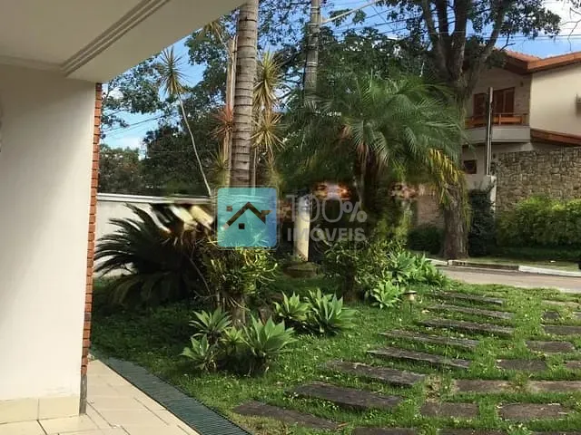 Sobrado com 540m² 4 quartos e 6 banheiros, à venda ou para alugar, no bairro Jardim das Colinas em São José dos Campos