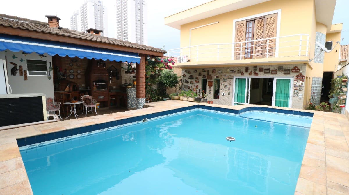 Sobrado para venda em Santo Amaro com 3 quartos, sendo 3 suítes, 283.79m²
