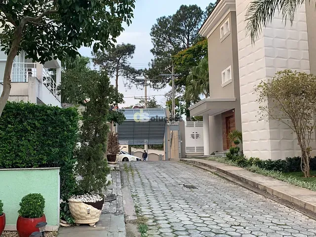 Sobrado 4 quartos e 6 banheiros, à venda, no bairro Tucuruvi em São Paulo