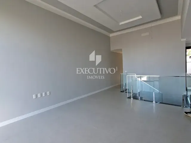 Sobrado 3 quartos e 2 banheiros, à venda, no bairro Bela Vista em Arroio do Meio