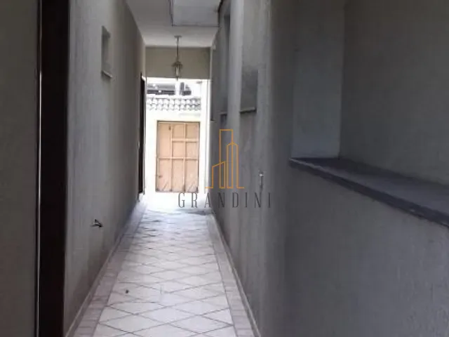 Sobrado com 470m² 3 quartos e 6 banheiros, à venda, no bairro Vila Pires em Santo André