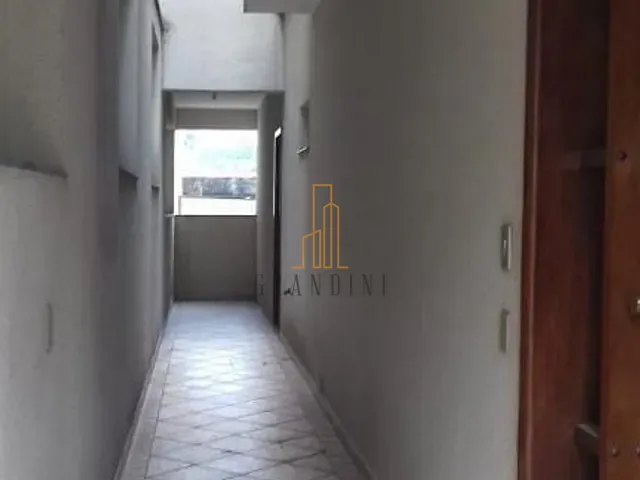 Sobrado com 470m² 3 quartos e 6 banheiros, à venda, no bairro Vila Pires em Santo André