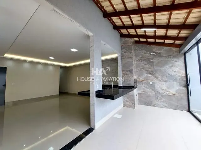 Sobrado com 288m² 4 quartos e 4 banheiros, à venda, no bairro Jardim Planalto em Goiânia
