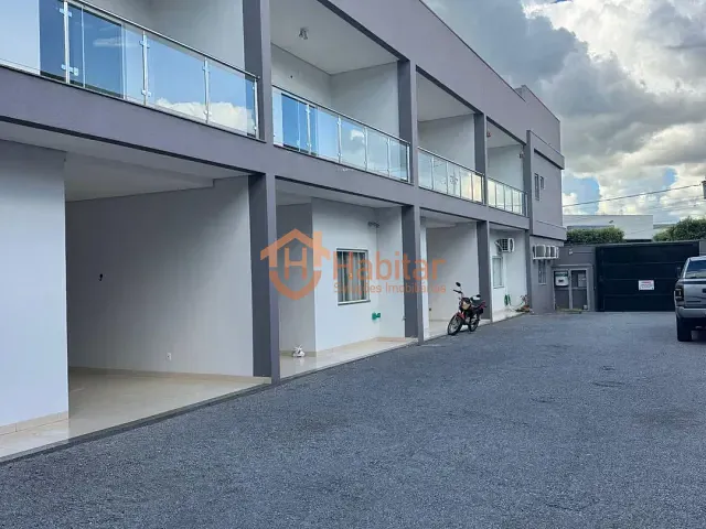 Sobrado 2 quartos e 2 banheiros, para alugar, no bairro Centro-Sul em Sorriso