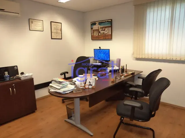 Sobrado com 175m² 4 quartos e 2 banheiros, à venda ou para alugar, no bairro Jabaquara em São Paulo