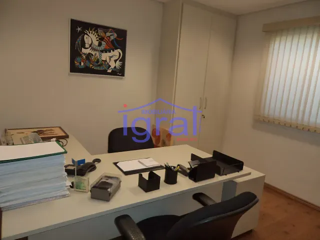 Sobrado com 175m² 4 quartos e 2 banheiros, à venda ou para alugar, no bairro Jabaquara em São Paulo