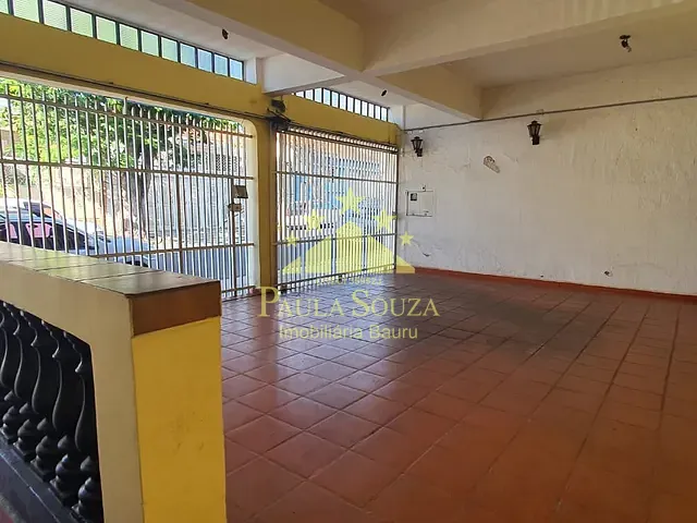 Sobrado com 51840m² 7 quartos e 4 banheiros, à venda, no bairro Centro em Bauru