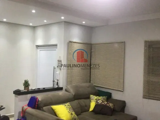 Sobrado com 150m² 3 quartos e 2 banheiros, à venda, no bairro Parque Nova Carioba em Americana