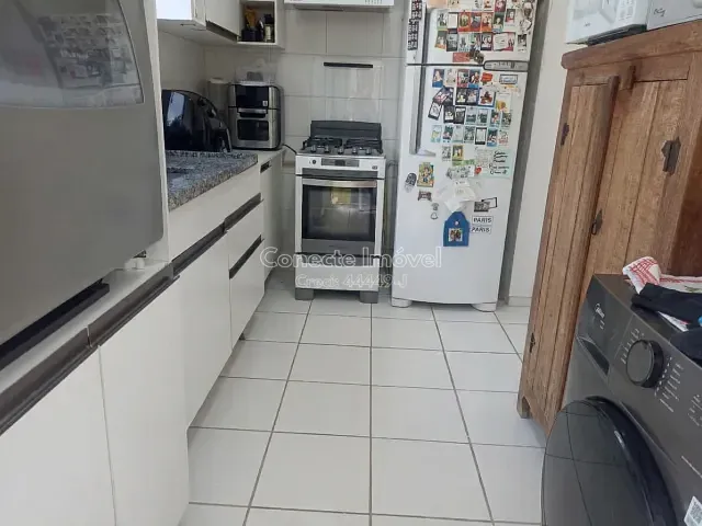 Sobrado 2 quartos e 2 banheiros, à venda, no bairro Recanto Camanducaia em Jaguariúna