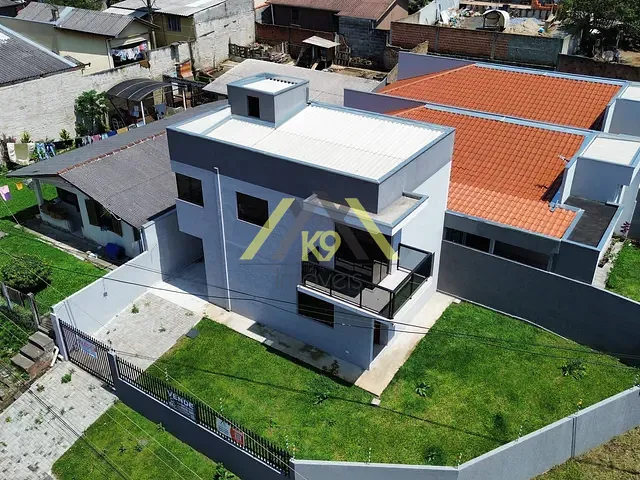 Sobrado com 167m² 3 quartos e 1 banheiro, à venda, no bairro Jardim das Graças em Colombo
