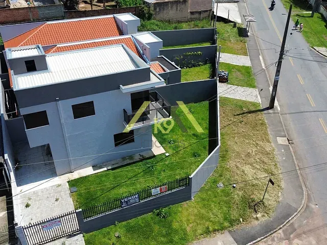 Sobrado com 167m² 3 quartos e 1 banheiro, à venda, no bairro Jardim das Graças em Colombo