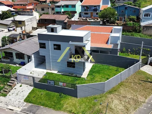 Sobrado com 167m² 3 quartos e 1 banheiro, à venda, no bairro Jardim das Graças em Colombo