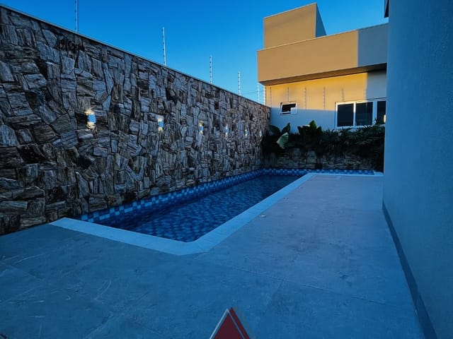 Sobrado com 356m² 3 quartos e 5 banheiros, à venda, no bairro Jardim Botânico em Franca
