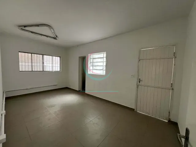 Sobrado à venda ou para alugar, no bairro Vila Pompéia em São Paulo