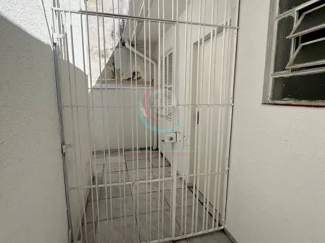 Sobrado à venda ou para alugar, no bairro Vila Pompéia em São Paulo