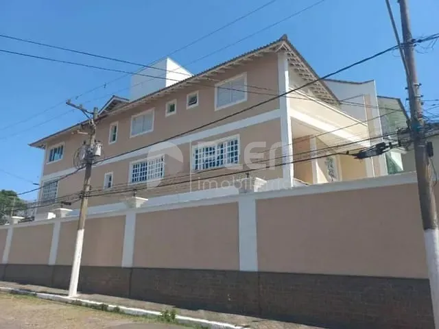 Sobrado com 300m² 4 quartos e 7 banheiros, à venda, no bairro Vila Albertina em São Paulo