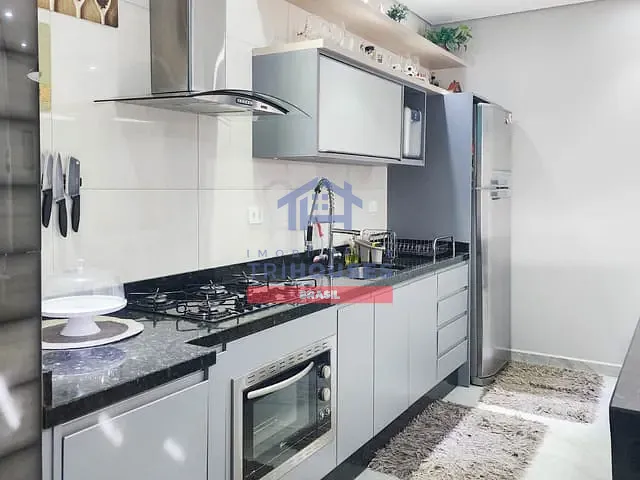 Sobrado com 360m² 3 quartos e 2 banheiros, à venda, no bairro Cachoeira em Araucária