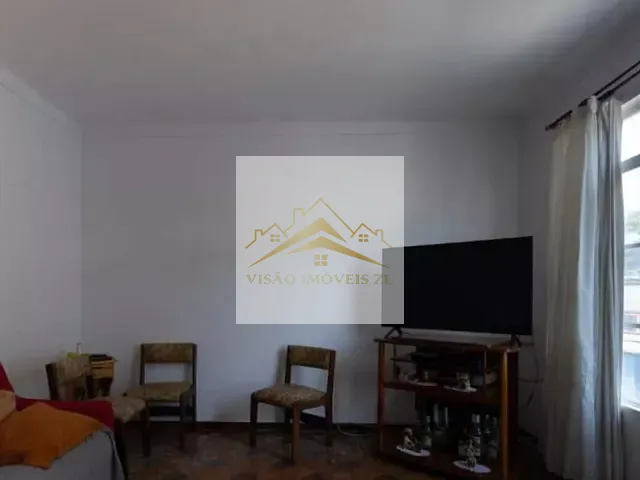 Sobrado com 300m² 3 quartos e 2 banheiros, à venda, no bairro Vila Califórnia em São Paulo