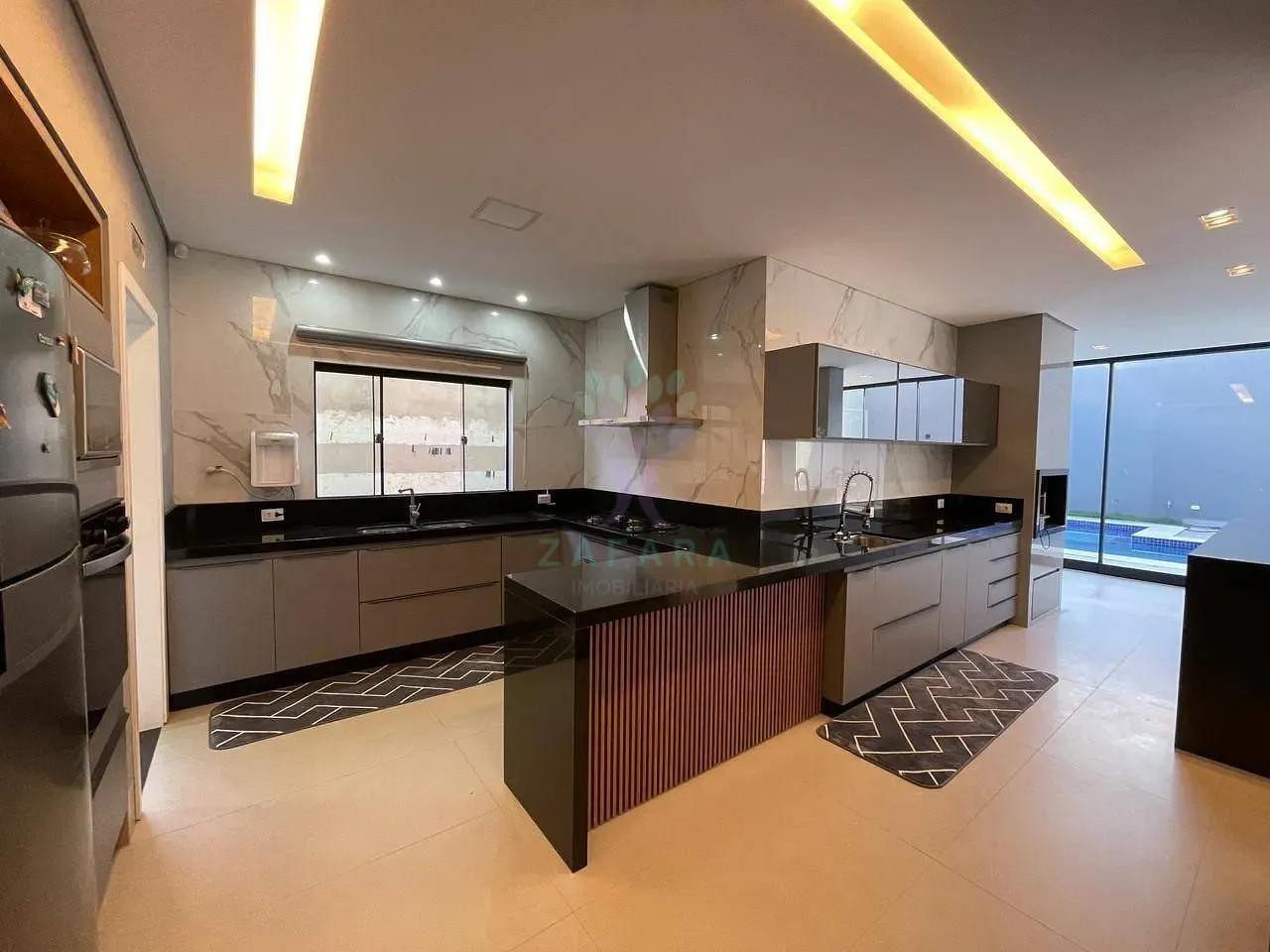 Sobrado, 5 quartos, 324 m² - Foto 13
