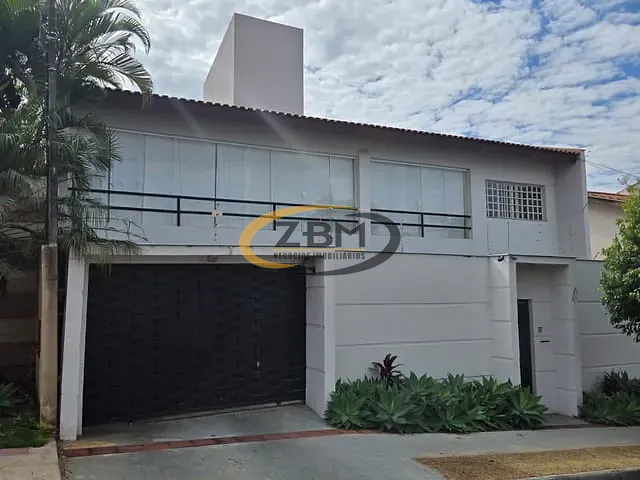 Casa 5 quartos e 7 banheiros, à venda, no bairro Mediterrâneo em Londrina